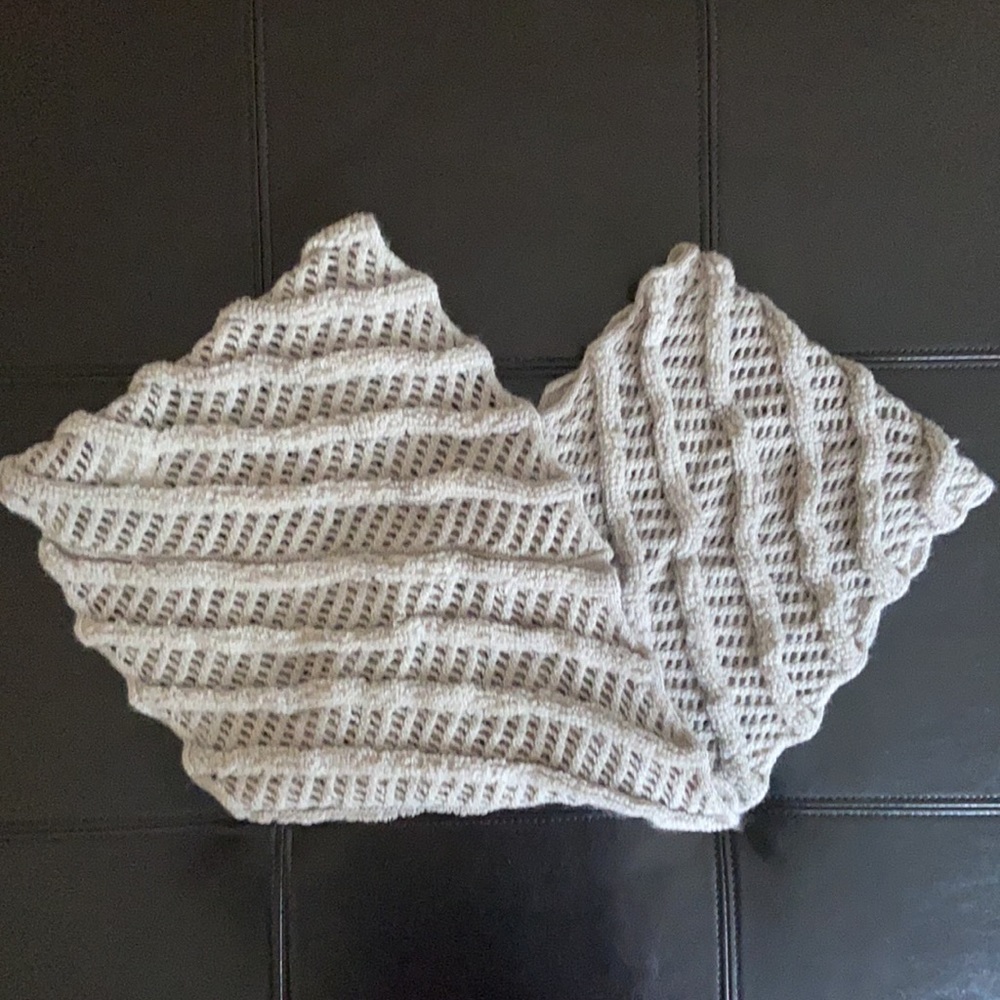 Gray infinity scarf NWT